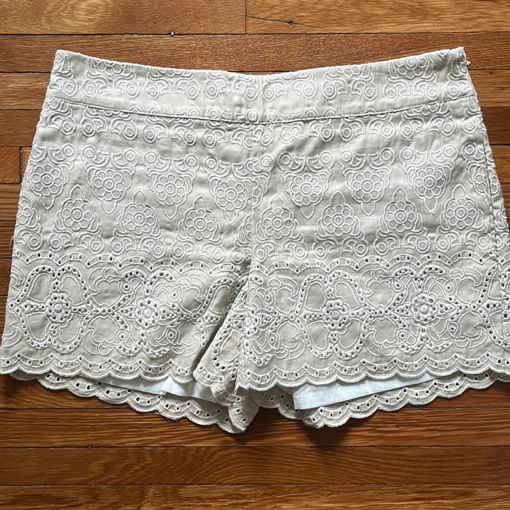 Elevenses embroidered shorts, size 6